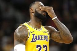 爱游戏体育平台-奥尼尔感同身受！詹姆斯被达蒙·琼斯利用！