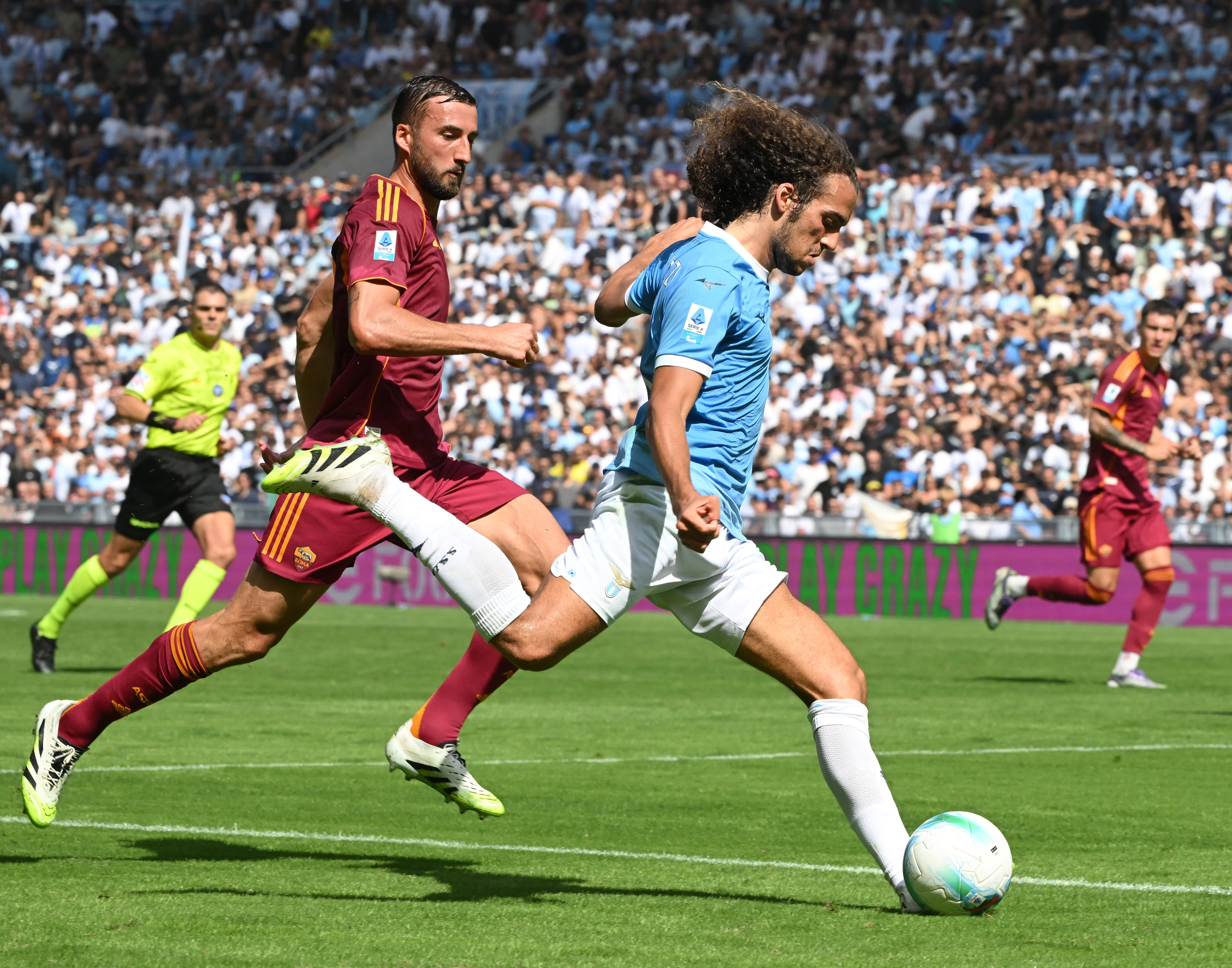 （体育）足球——意甲：罗马胜拉齐奥