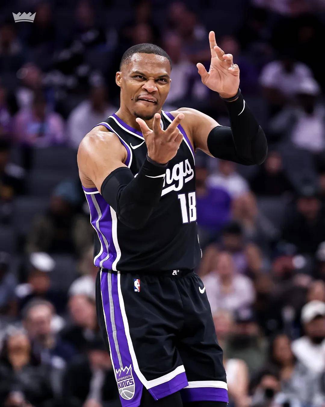 威少爆发！23+11+12+0失误！打破NBA历史纪录