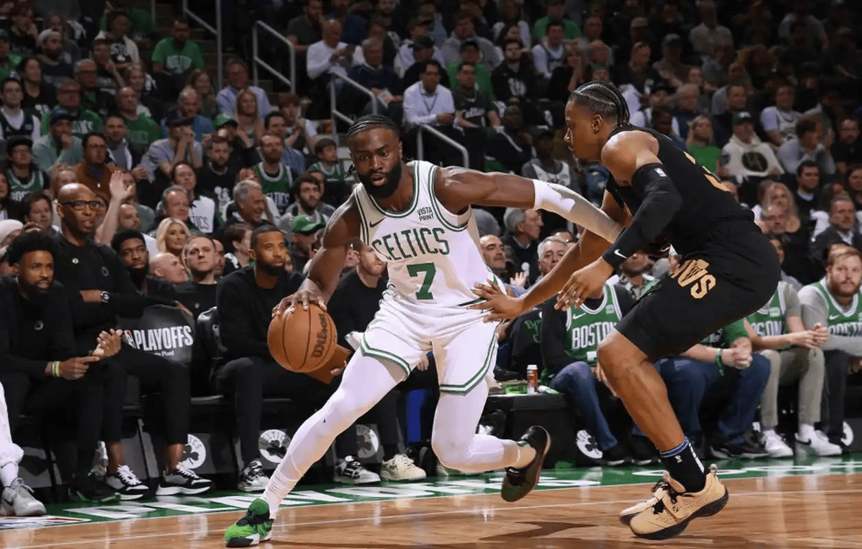 波士顿凯尔特人防守锁定开云胜局